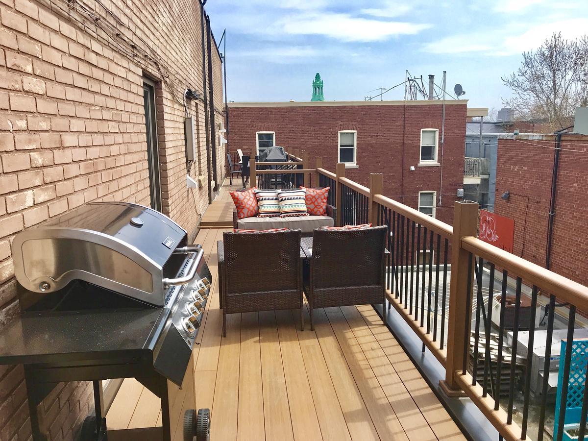 Mtlvacationrentals-The Mtlvr Kisses Montréal Dış mekan fotoğraf